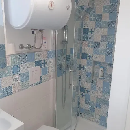 Studioflat, Very & Quiet! *