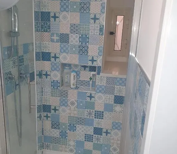 Studioflat, Very & Quiet! Neapol