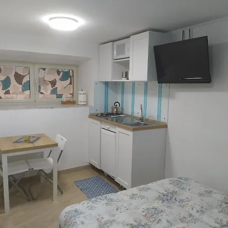 Apartman Studioflat, Very & Quiet! *