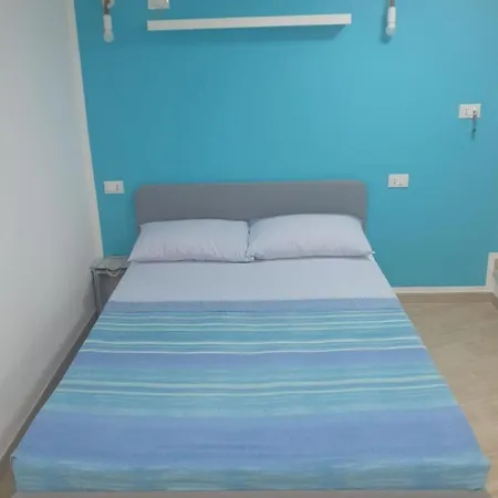 Studioflat, Very & Quiet! * Νάπολη
